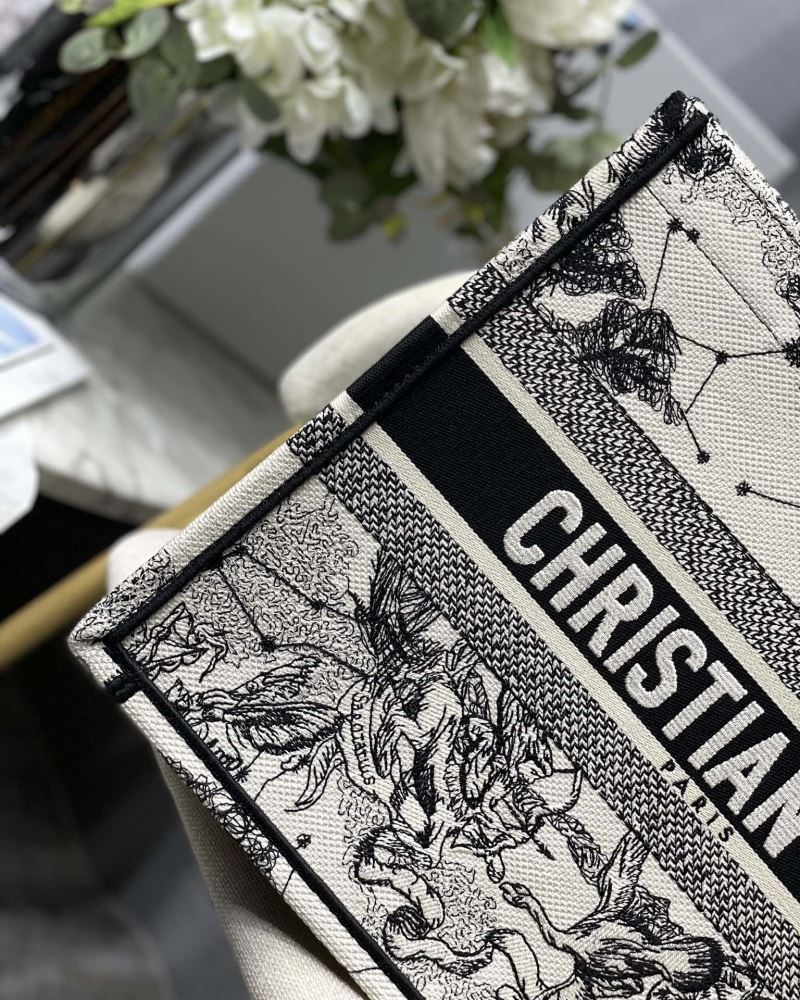 Christian Dior Shopping Bags